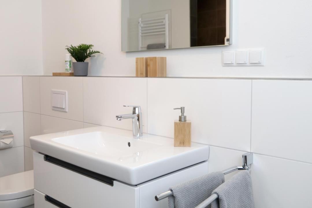 Diemelblick Acht - Ferienhaus Fuer 6 Personen Mit Sauna, Garten Und Dachterrasse Mit Panoramablick ヘリングハウゼン エクステリア 写真