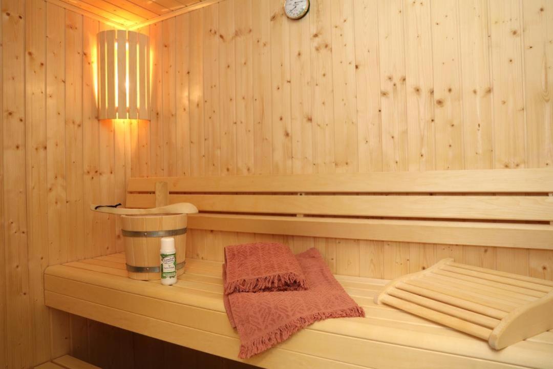 Diemelblick Acht - Ferienhaus Fuer 6 Personen Mit Sauna, Garten Und Dachterrasse Mit Panoramablick ヘリングハウゼン エクステリア 写真